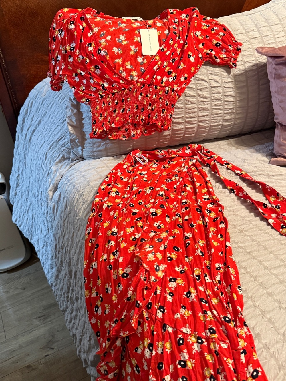 Faithfull the Brand Red Jasmine Floral Wrap Skirt Set NWT - Picture 4 of 4